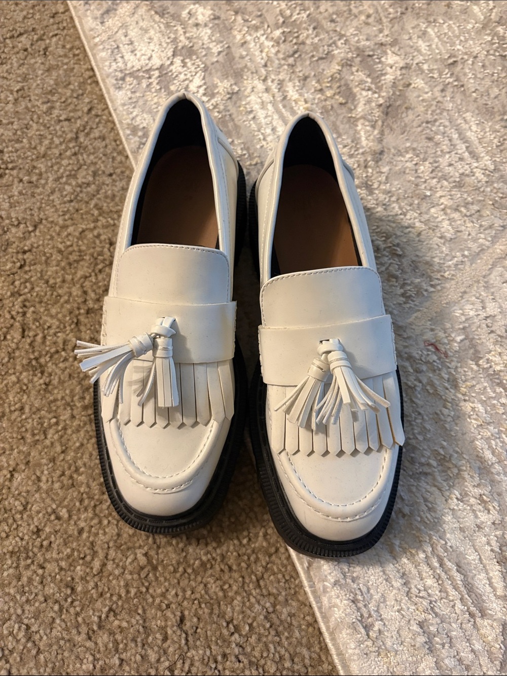 H&M Women’s White Chunky Tassel Loafers Size 39